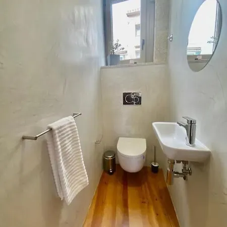 Apartment Padre Antonio Vieira Flat E - 2 Bedroom Near Campanha Train Station Porto